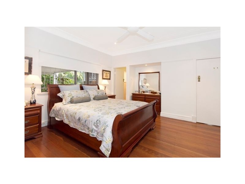 46 Lade Street, Coorparoo QLD 4151