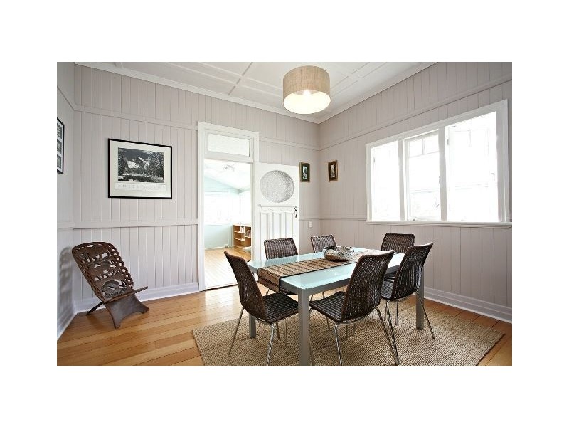 24 Geera Street, Coorparoo QLD 4151