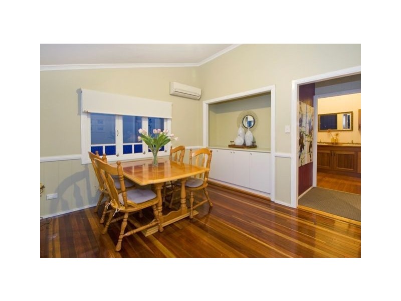 46 Ninth Avenue, Coorparoo QLD 4151