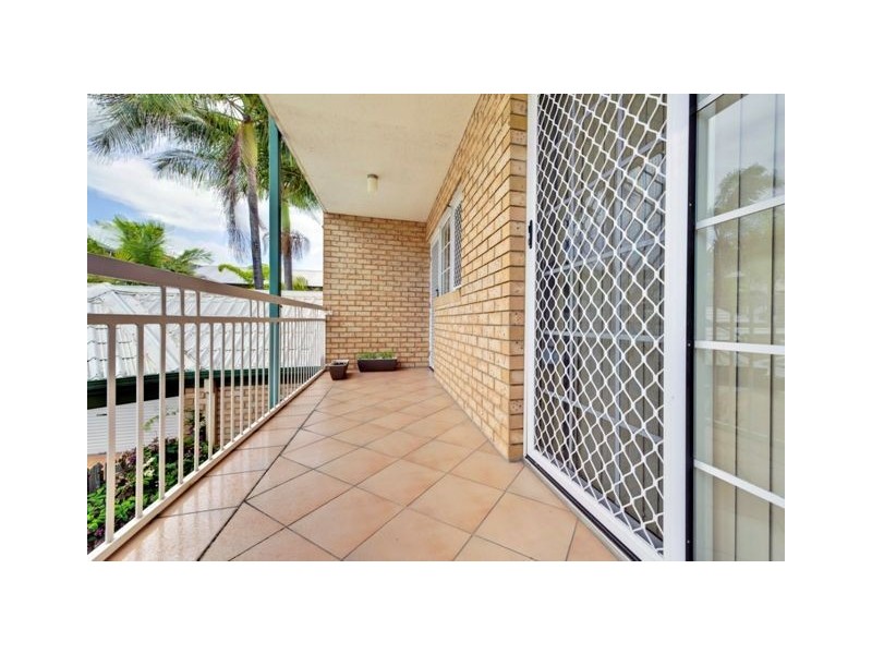 4/24 Baragoola Street, Coorparoo QLD 4151