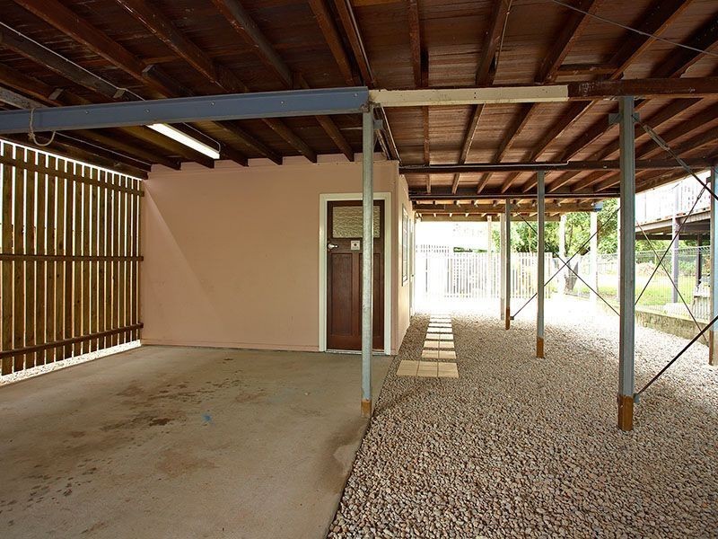 79 Victoria Terrace, Greenslopes QLD 4120