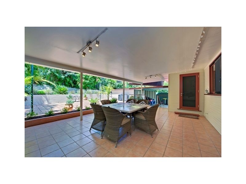 31 Walker Street, Coorparoo QLD 4151