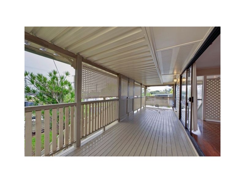 31 Natasha Street, Wynnum West QLD 4178