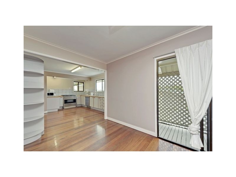 31 Natasha Street, Wynnum West QLD 4178