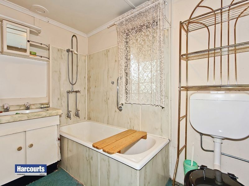 94 Temple Street, Coorparoo QLD 4151