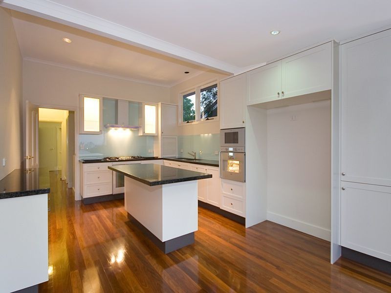 29 Dale Street, Coorparoo QLD 4151