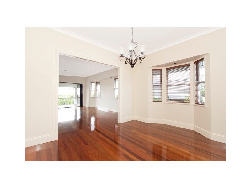 29 Dale Street, Coorparoo QLD 4151