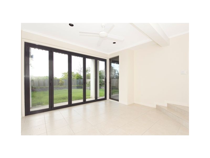 29 Dale Street, Coorparoo QLD 4151