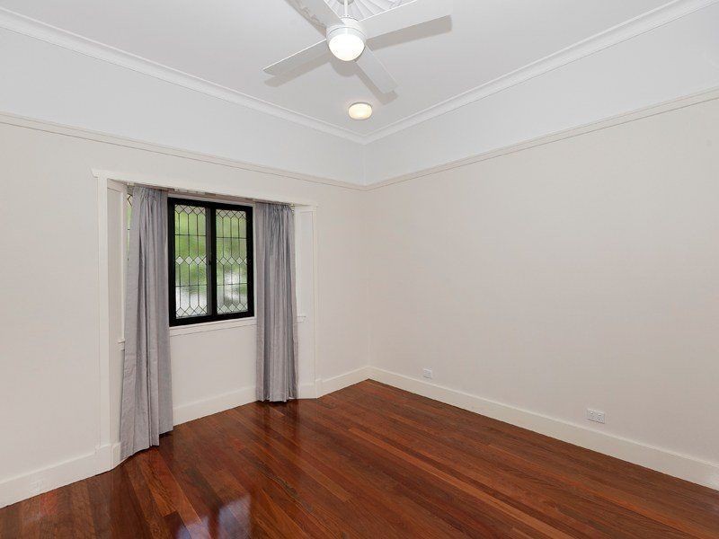 29 Dale Street, Coorparoo QLD 4151