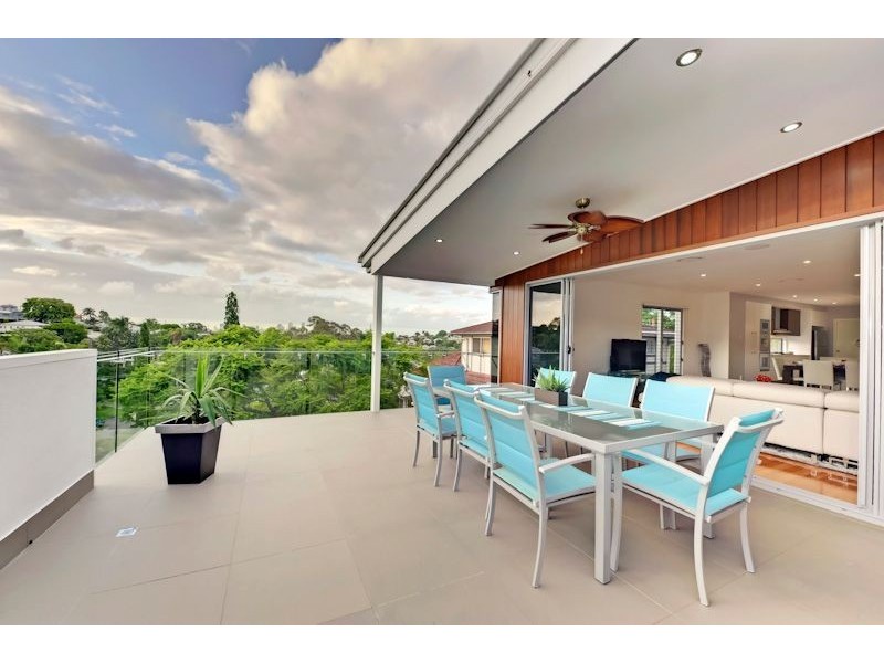 14 Churchward Street, Greenslopes QLD 4120