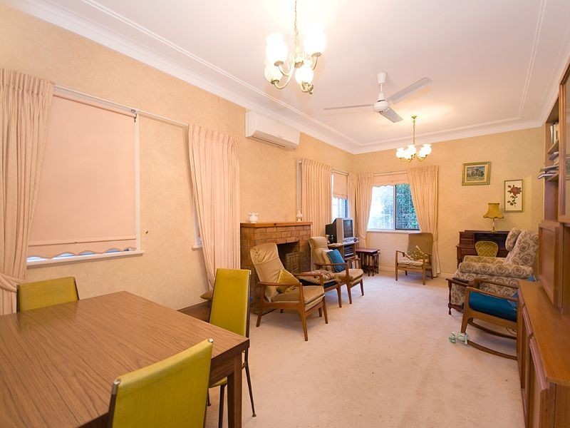 95 Newman Avenue, Camp Hill QLD 4152