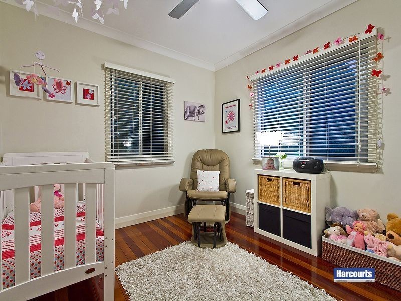 11 Woodrow Drive, Coorparoo QLD 4151