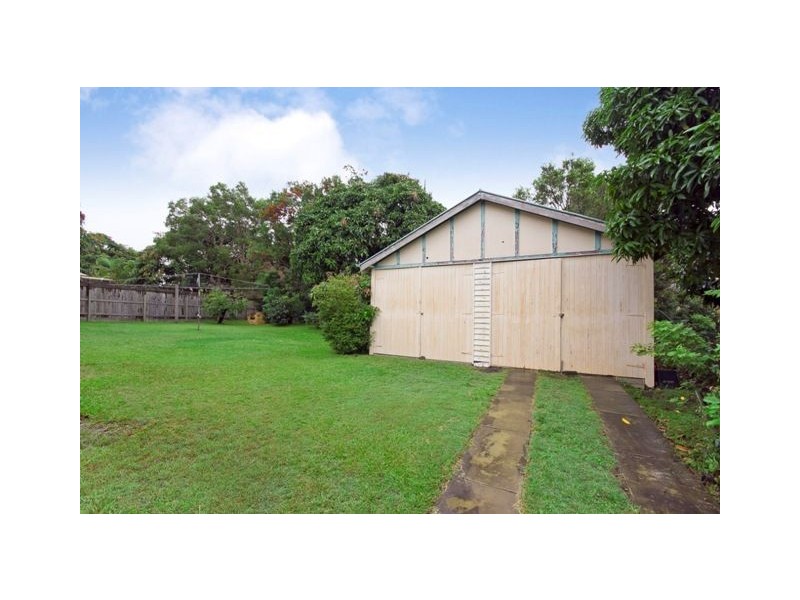 17 Mount Street, Greenslopes QLD 4120