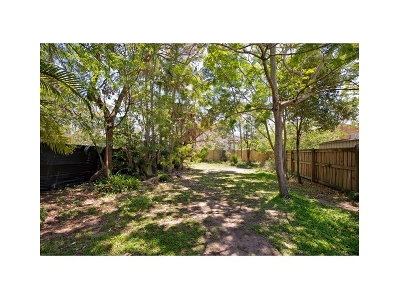 42 Nelson Street, Coorparoo QLD 4151