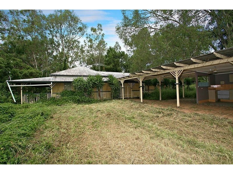1398 Old Cleveland Road, Belmont QLD 4153