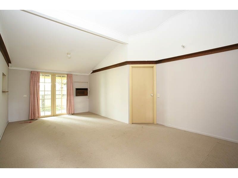 1398 Old Cleveland Road, Belmont QLD 4153