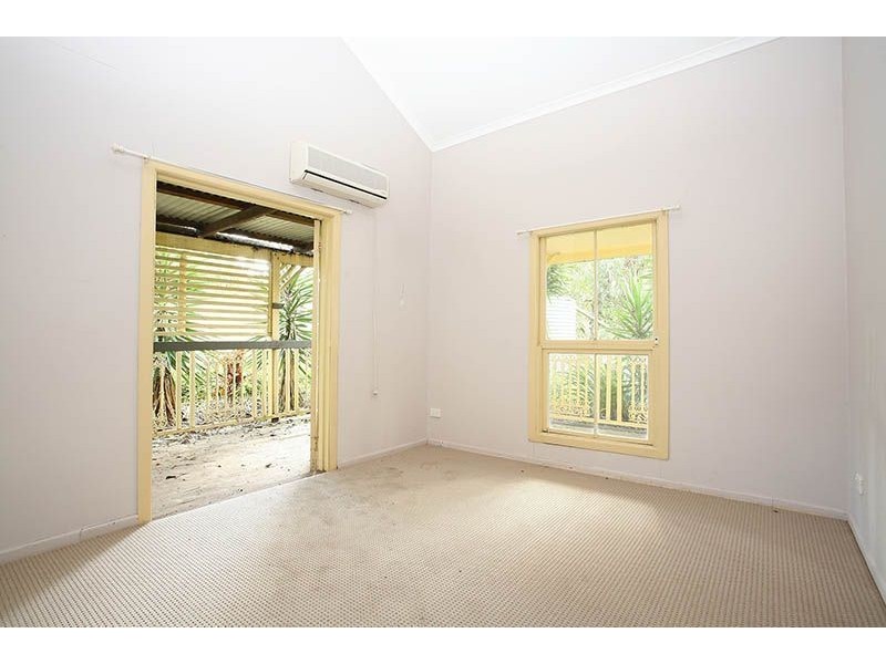 1398 Old Cleveland Road, Belmont QLD 4153