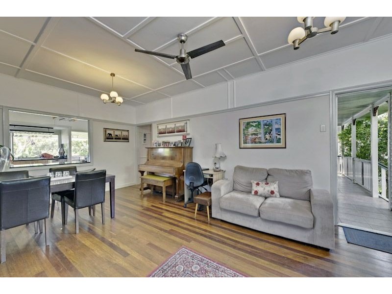 78 Bovelles Street, Camp Hill QLD 4152