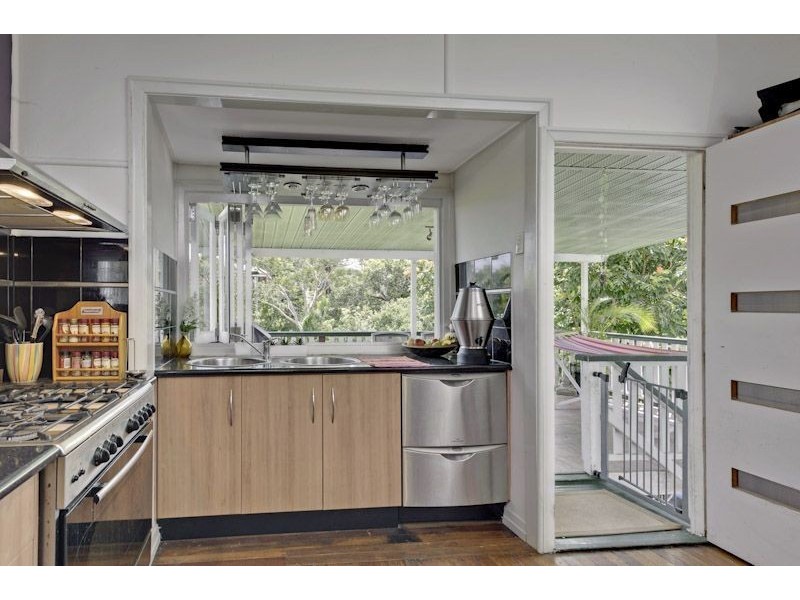 78 Bovelles Street, Camp Hill QLD 4152