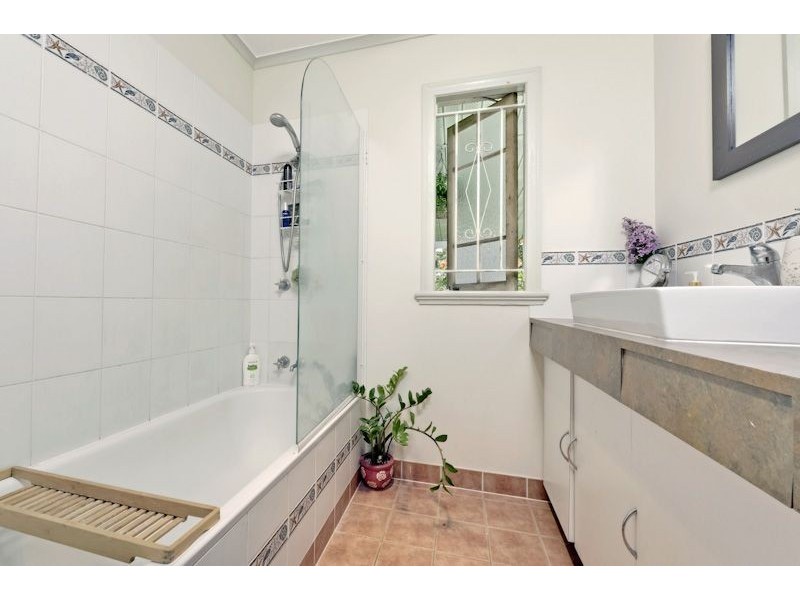 78 Bovelles Street, Camp Hill QLD 4152