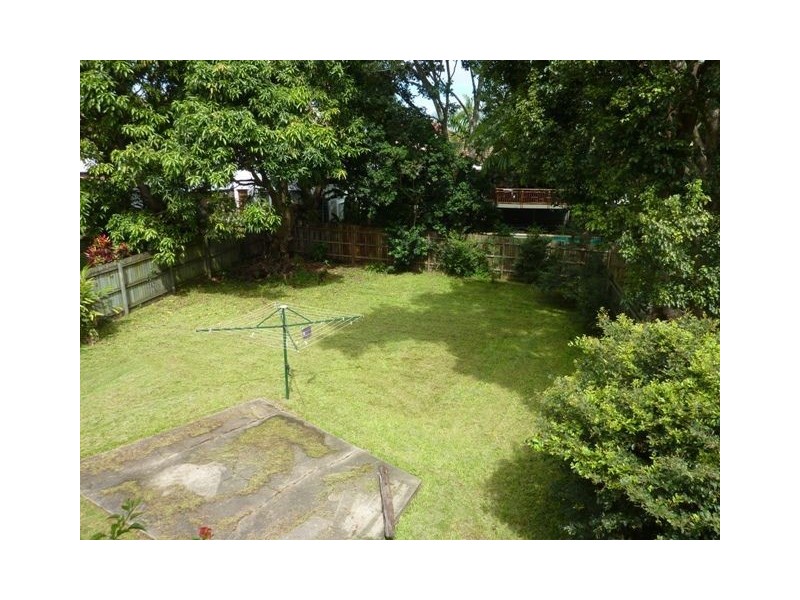 87 Holland Road, Holland Park QLD 4121