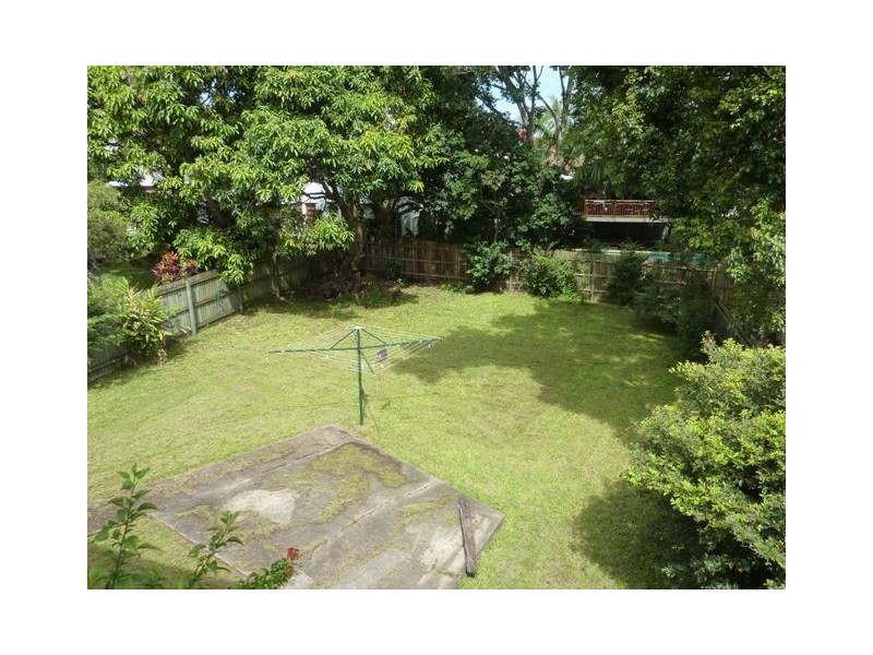 87 Holland Road, Holland Park QLD 4121