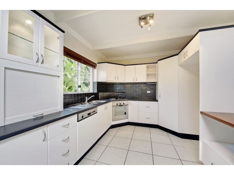 10 Gardenvale Street, Holland Park West QLD 4121