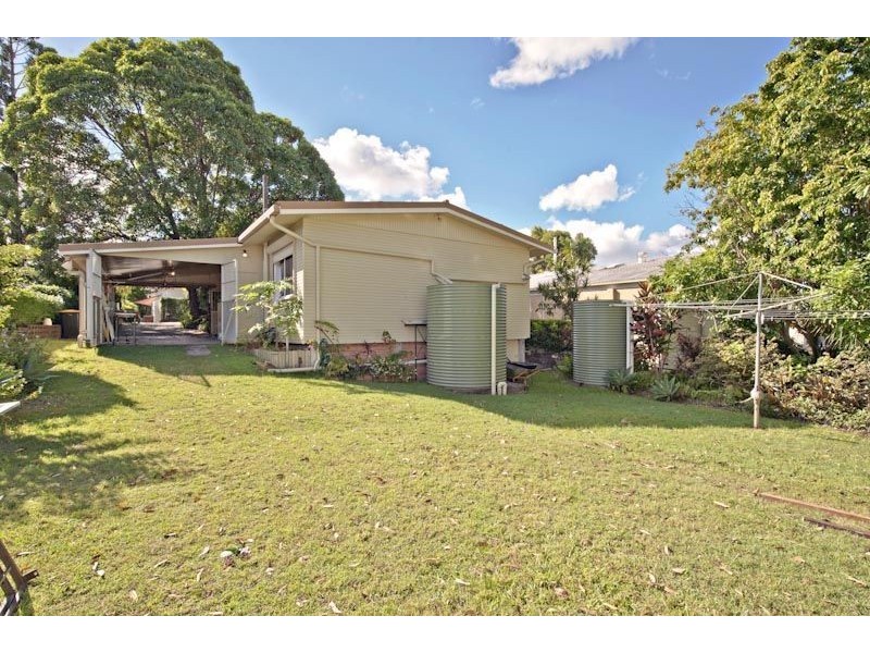 100 Brodie Street, Holland Park West QLD 4121