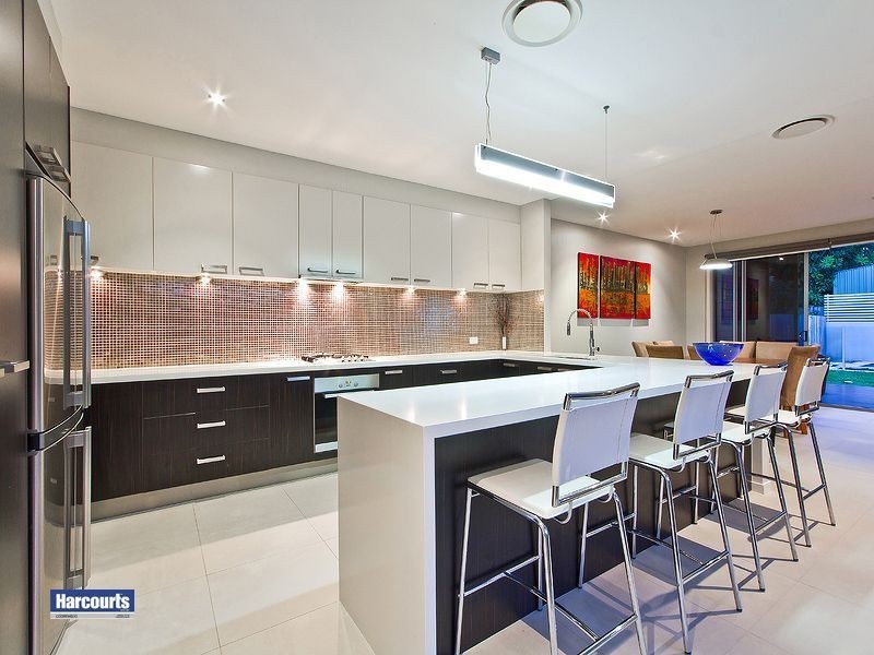 21 Raven Street, Camp Hill QLD 4152