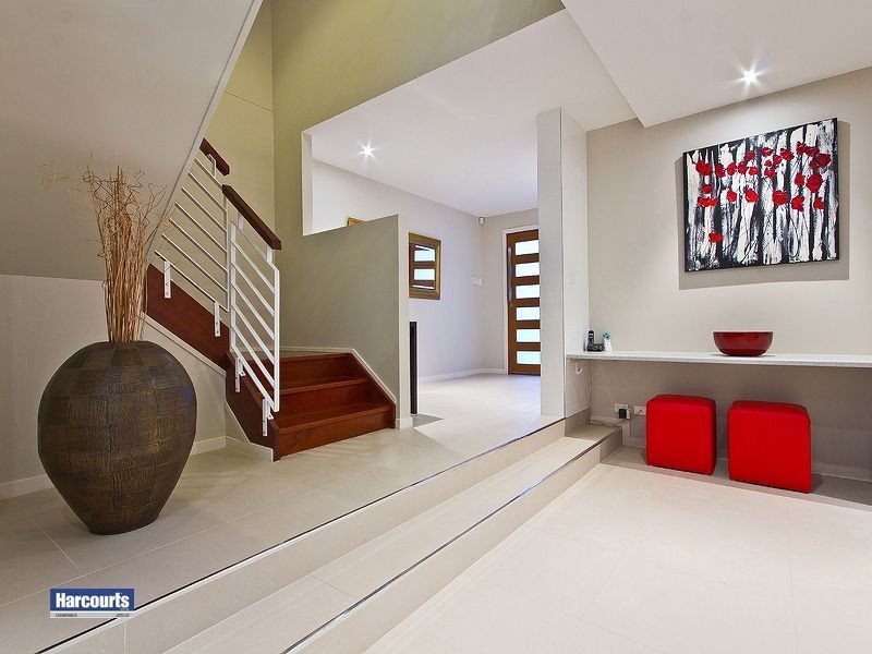 21 Raven Street, Camp Hill QLD 4152