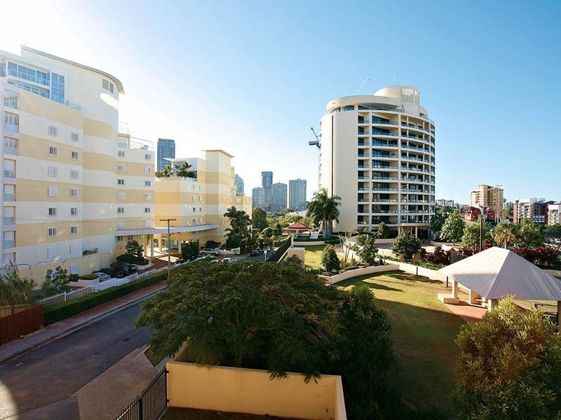 204/355 Main Street, Kangaroo Point QLD 4169