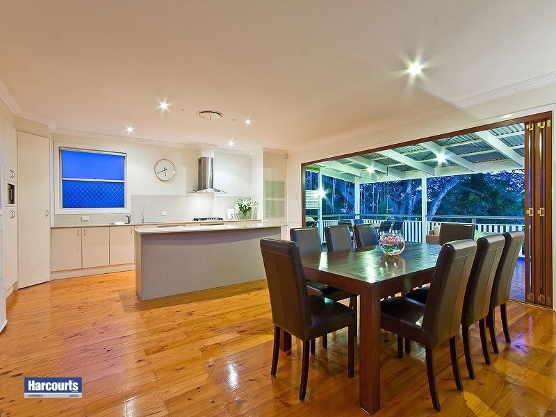 42 Gladstone Street, Coorparoo QLD 4151