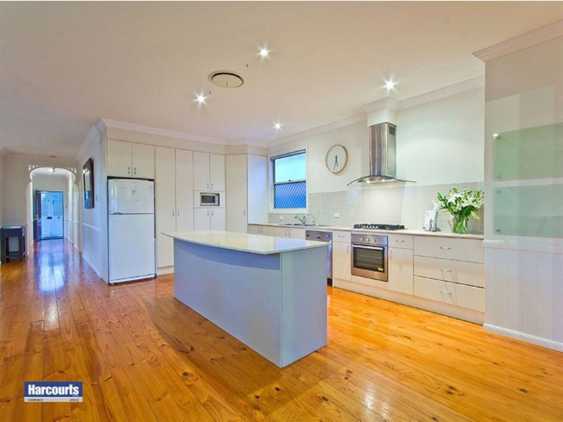 42 Gladstone Street, Coorparoo QLD 4151