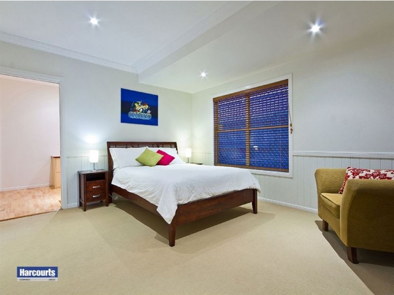 42 Gladstone Street, Coorparoo QLD 4151