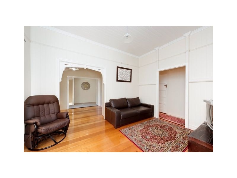 52 McLay Street, Coorparoo QLD 4151