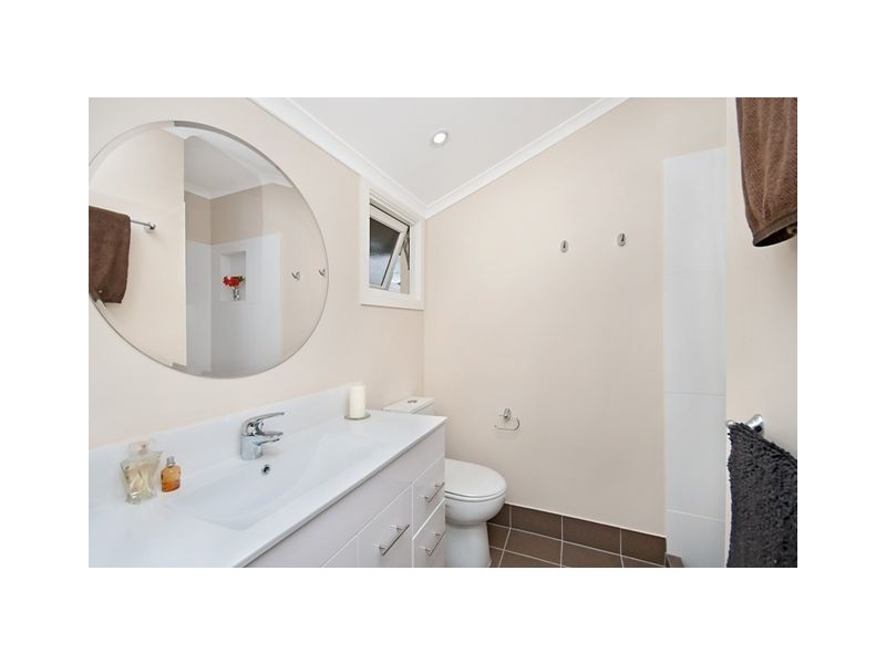 52 McLay Street, Coorparoo QLD 4151