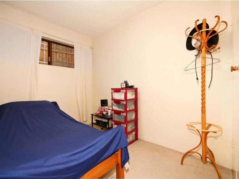 22 Mountain Street, Mount Gravatt QLD 4122