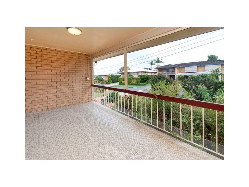 12 Gralunga Street, Mansfield QLD 4122