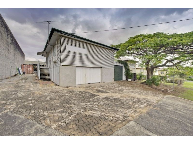16 Leeds Street, Rocklea QLD 4106