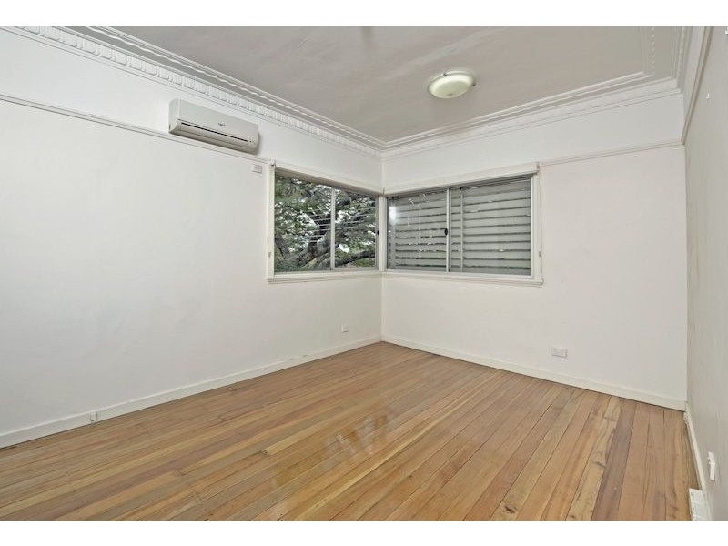 16 Leeds Street, Rocklea QLD 4106