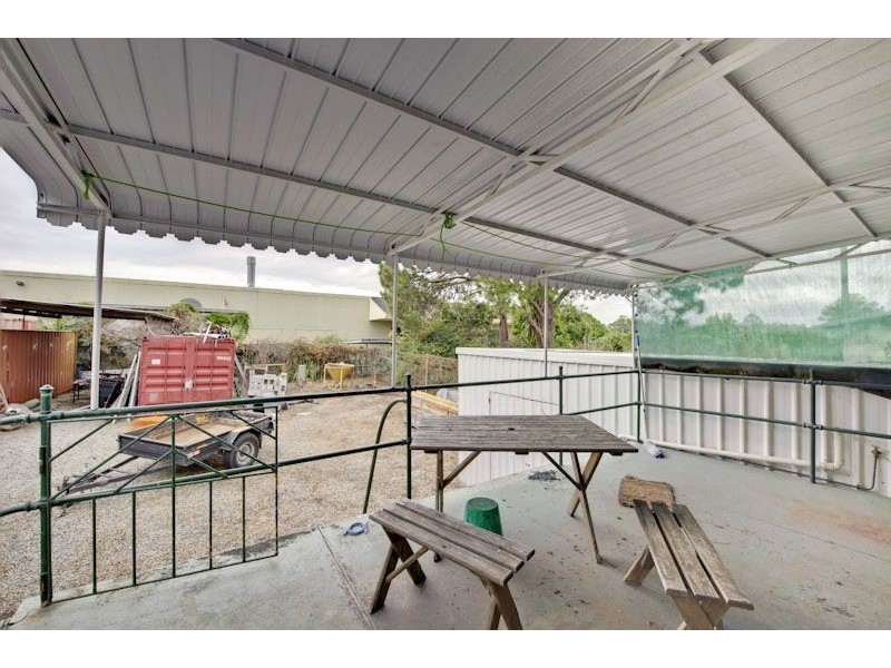 16 Leeds Street, Rocklea QLD 4106