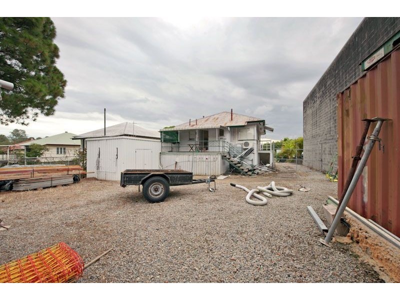 16 Leeds Street, Rocklea QLD 4106