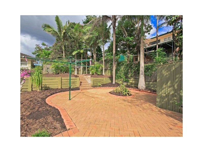 893 Cavendish Road, Mount Gravatt East QLD 4122