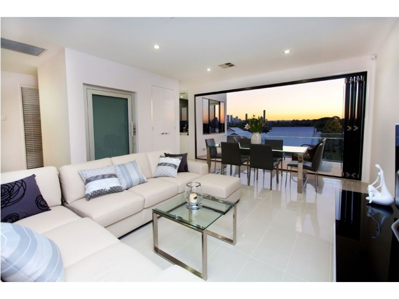 5/232 Riding Road, Balmoral QLD 4171