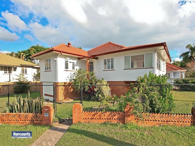 81 Woodhill Avenue, Coorparoo QLD 4151