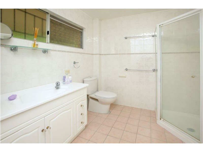 77 Dykes Street (Cnr Dalgety Street), Mount Gravatt East QLD 4122