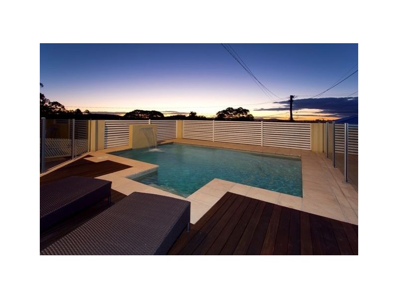 37 Dagmar Street, Holland Park West QLD 4121