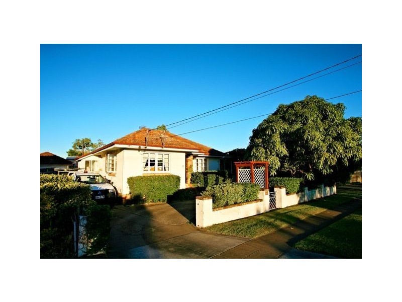 25 Oateson Skyline Drive, Seven Hills QLD 4170