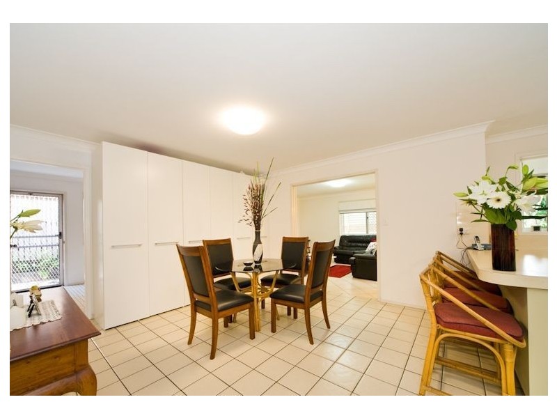 135 Scrub Road, Carindale QLD 4152