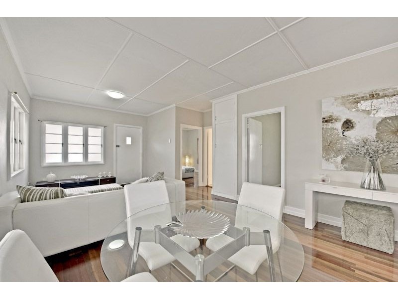 82 Lewis Street, Woolloongabba QLD 4102